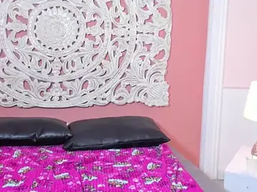 Stripchat Free Live Porn of Karolay_Rose