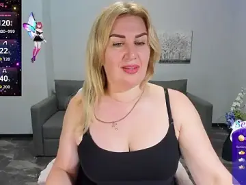 Stripchat Live Sex of Lili_Crossi
