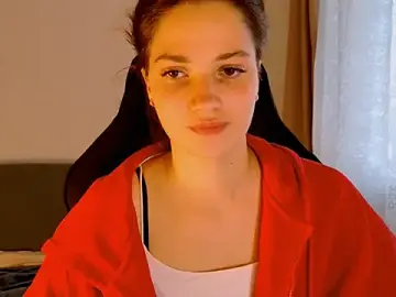 Stripchat Best Webcam of KiraVair