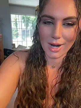 Stripchat Adult Webcam of lovely_beast