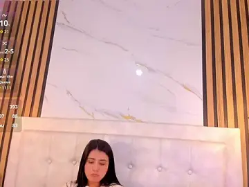 Stripchat Live Sex of Madyson18