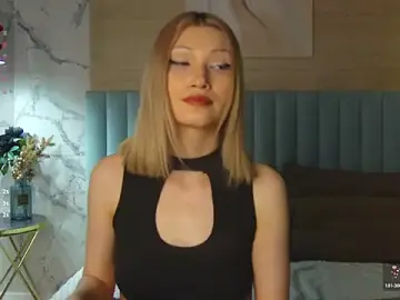 Stripchat Live Sex Cam of CarolReeves