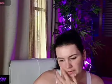 Stripchat Adult Video Chat of RealGoddessBellaBlaze