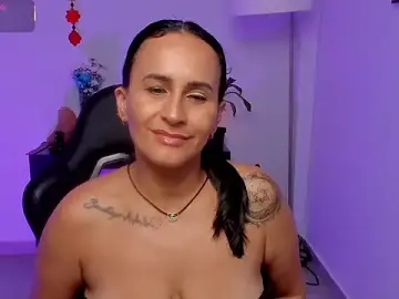 Stripchat Free Porn Cam of Sara_Charmy