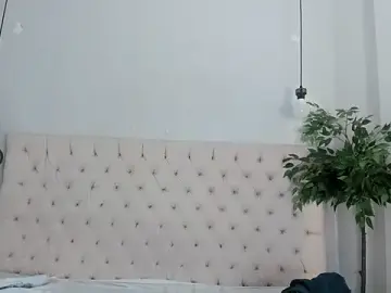 Stripchat Sex Cam of Victoria_Coleman