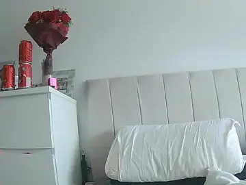 Stripchat Live Sex of theblondecocklover