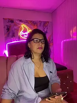 Stripchat Live Sex Cam of Selin_mehott