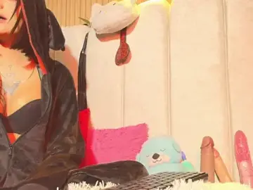 Stripchat Private Sex Chat of Milu_carbajal_x