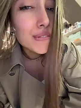 Stripchat Nude Webcam of ICrazyOneIRL