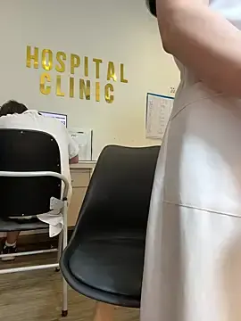 Stripchat Nude Webcam of secretly_masturbating