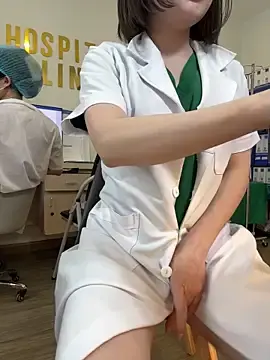 Stripchat Adult Webcam of secretly_masturbating