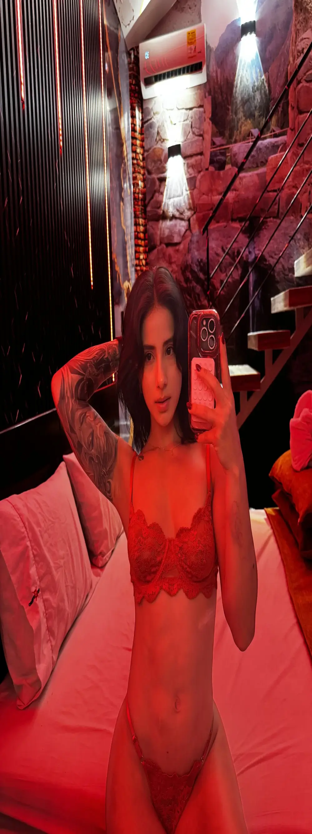 Ale_Lewis