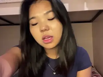 Stripchat Watch Live Sex Cams of JohannaMickiewicz