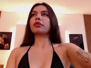 Stripchat Adult Video Chat of aleesha_cameron02