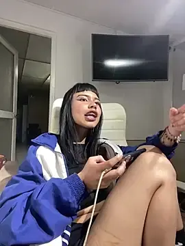 Stripchat Free Porn Cam of AntonellaCooper_Pink