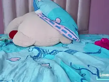 Stripchat Watch Live Sex Cams of ORIANNA_21