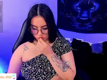 Stripchat Adult Webcam of Nicolle_Ruizz