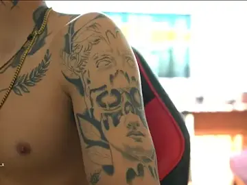 Stripchat Watch Live Sex Cams of AlphaMasterXxx