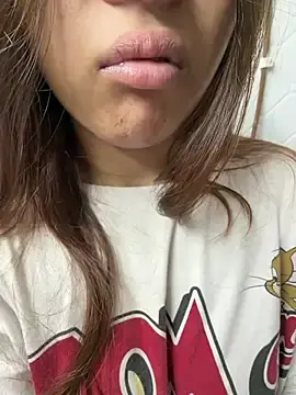 Stripchat Live Sex Cam of Queen_sofiyaa