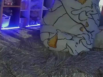 Stripchat Free Porn Cam of 92yourbitch922