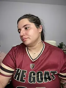 Stripchat Sex Chat of horny_roomiess
