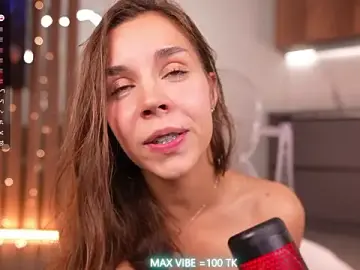 Stripchat Adult Webcam of Monika__youthful
