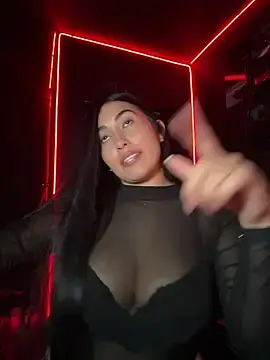 Stripchat Watch Live Sex Cams of areviklusine1
