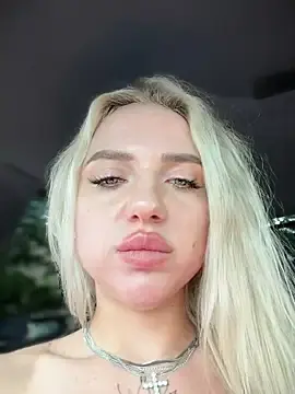 Stripchat Live Sex Cam of pinkstar_