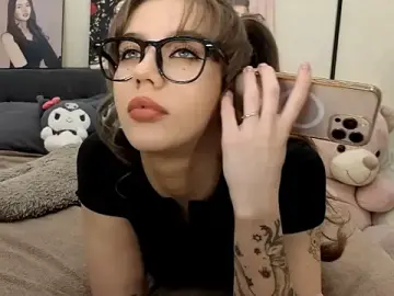 Stripchat Free Porn Cam of dolly_ll