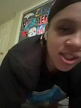 Stripchat Live Porn of QueenNuttCollector