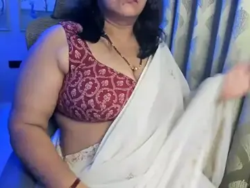 Stripchat Adult Webcam of tarivishu11