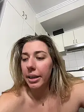 Stripchat Nude Webcam of Aussielulu
