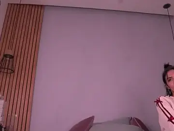 Stripchat Live Sex Cam of mia-reeves
