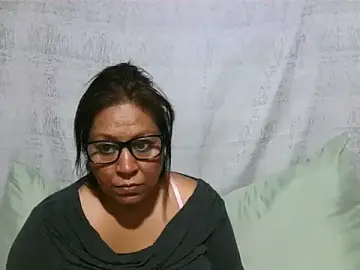 Stripchat Watch Live Sex Cams of IndianSexyMilf69