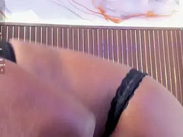 Stripchat Nude Webcam of mia_pineda