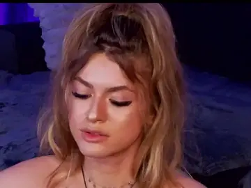 Stripchat Watch Live Sex Cams of NayaQuinn