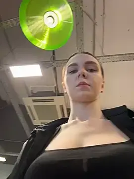 Stripchat Adult Webcams of Ttixmila