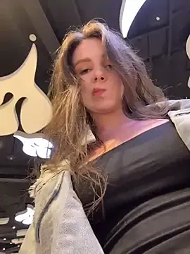 Stripchat Adult Webcam of Ttixmila