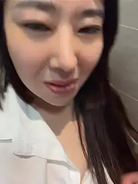 Stripchat Watch Live Sex Cams of huihui-520131