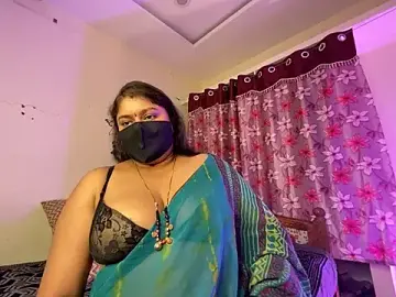 Stripchat Best live sex cam show of LouleyRani_