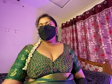 Stripchat Private Sex Chat of LouleyRani_