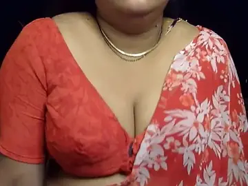 Stripchat Free Porn Cam of LouleyRani_