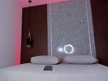 Stripchat Free Porn Cam of emily_kovac