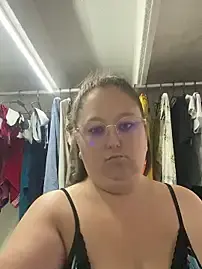 Stripchat Free Live Porn of Chloee_Peach