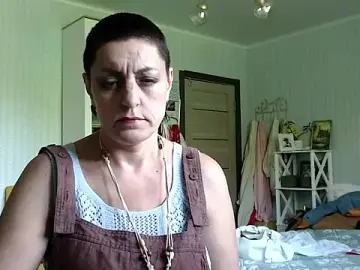 Stripchat Sex Cam of BloomingAllure