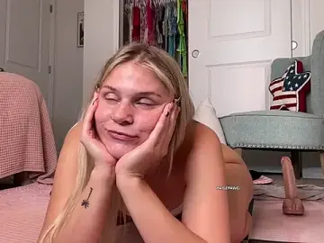 Stripchat Nude Webcam of PaigePawg