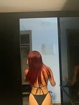 Stripchat Live Sex Cam of Saelyxiaaaxo