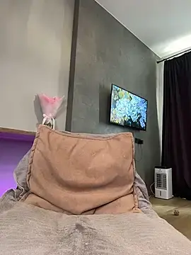 Stripchat Free Porn Cam of _Monic_