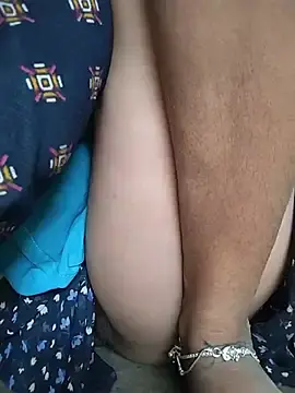 Stripchat Free Porn Cam of Hot_Kajal5