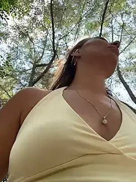 Stripchat Adult Webcams of Wonder_Kari